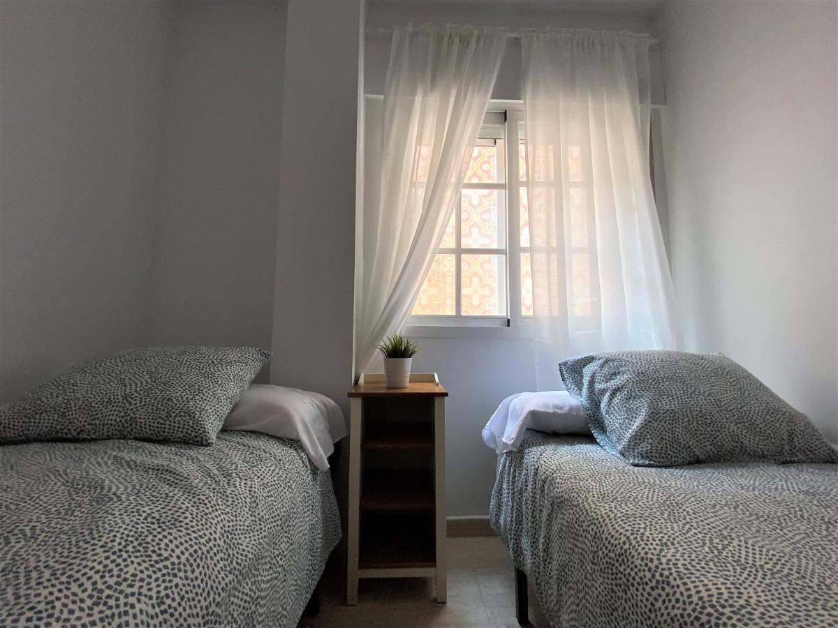 Apartamento Felipe Neri 10 Малага Экстерьер фото